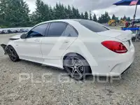 2016 Mercedes Benz C-Class photo