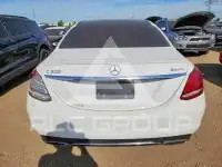2016 Mercedes Benz C-Class фото