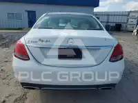 2016 Mercedes Benz C-Class photo