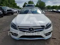 2016 Mercedes Benz C-Class photo