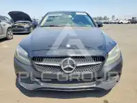 2016 Mercedes Benz C-Class фото