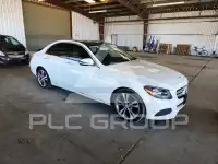 2016 Mercedes Benz C-Class photo