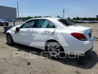 2016 Mercedes Benz C-Class photo