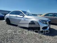 2016 Mercedes Benz C-Class photo