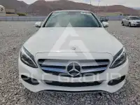 2016 Mercedes Benz C-Class photo