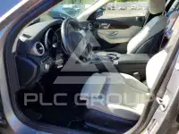 2016 Mercedes Benz C-Class photo