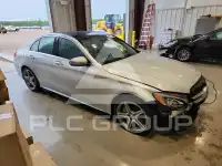 2016 Mercedes Benz C-Class фото