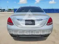 2016 Mercedes Benz C-Class photo
