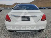 2016 Mercedes Benz C-Class photo