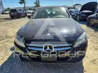 2016 Mercedes Benz C-Class фото