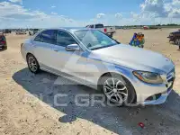 2016 Mercedes Benz C-Class photo
