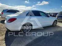2016 Mercedes Benz C-Class photo