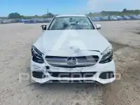 2016 Mercedes Benz C-Class фото