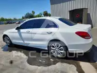 2016 Mercedes Benz C-Class photo