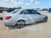 2016 Mercedes Benz C-Class photo