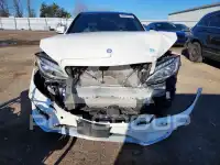 2016 Mercedes Benz C-Class photo