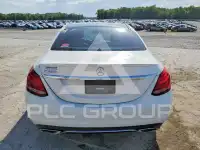 2016 Mercedes Benz C-Class фото