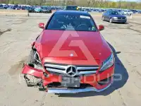 2016 Mercedes Benz C-Class фото