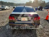 2016 Mercedes Benz E-Class photo