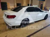 2016 Mercedes Benz E-Class фото