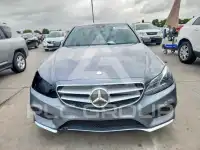 2016 Mercedes Benz E-Class фото