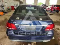 2016 Mercedes Benz E-Class фото