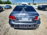 2016 Mercedes Benz E-Class фото