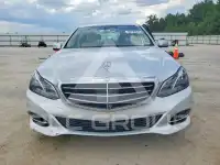 2016 Mercedes Benz E-Class photo