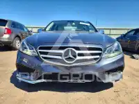 2016 Mercedes Benz E-Class фото
