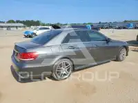 2016 Mercedes Benz E-Class photo
