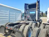 2016 Volvo VNL photo