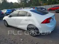 2016 Volvo S60 фото