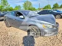 2016 Volvo S60 фото