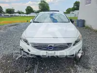 2016 Volvo S60 photo