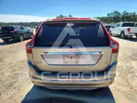 2016 Volvo XC60 photo