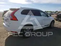 2016 Volvo XC60 photo
