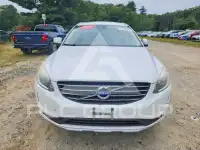 2016 Volvo XC60 photo