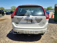 2016 Volvo XC60 photo
