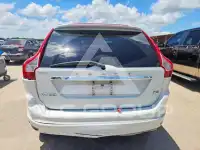 2016 Volvo XC60 photo