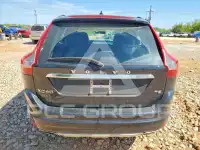 2016 Volvo XC60 photo