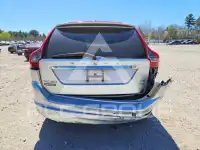 2016 Volvo XC60 photo