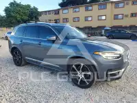 2016 Volvo XC90 фото