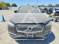 2016 Volvo XC90 photo