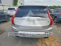 2016 Volvo XC90 photo