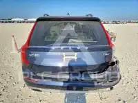 2016 Volvo XC90 photo