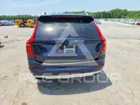 2016 Volvo XC90 фото