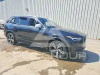 2016 Volvo XC90 фото