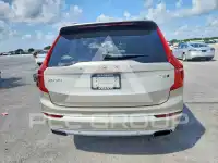 2016 Volvo XC90 photo