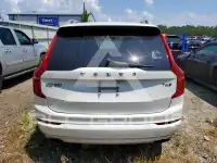 2016 Volvo XC90 photo