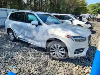 2016 Volvo XC90 photo